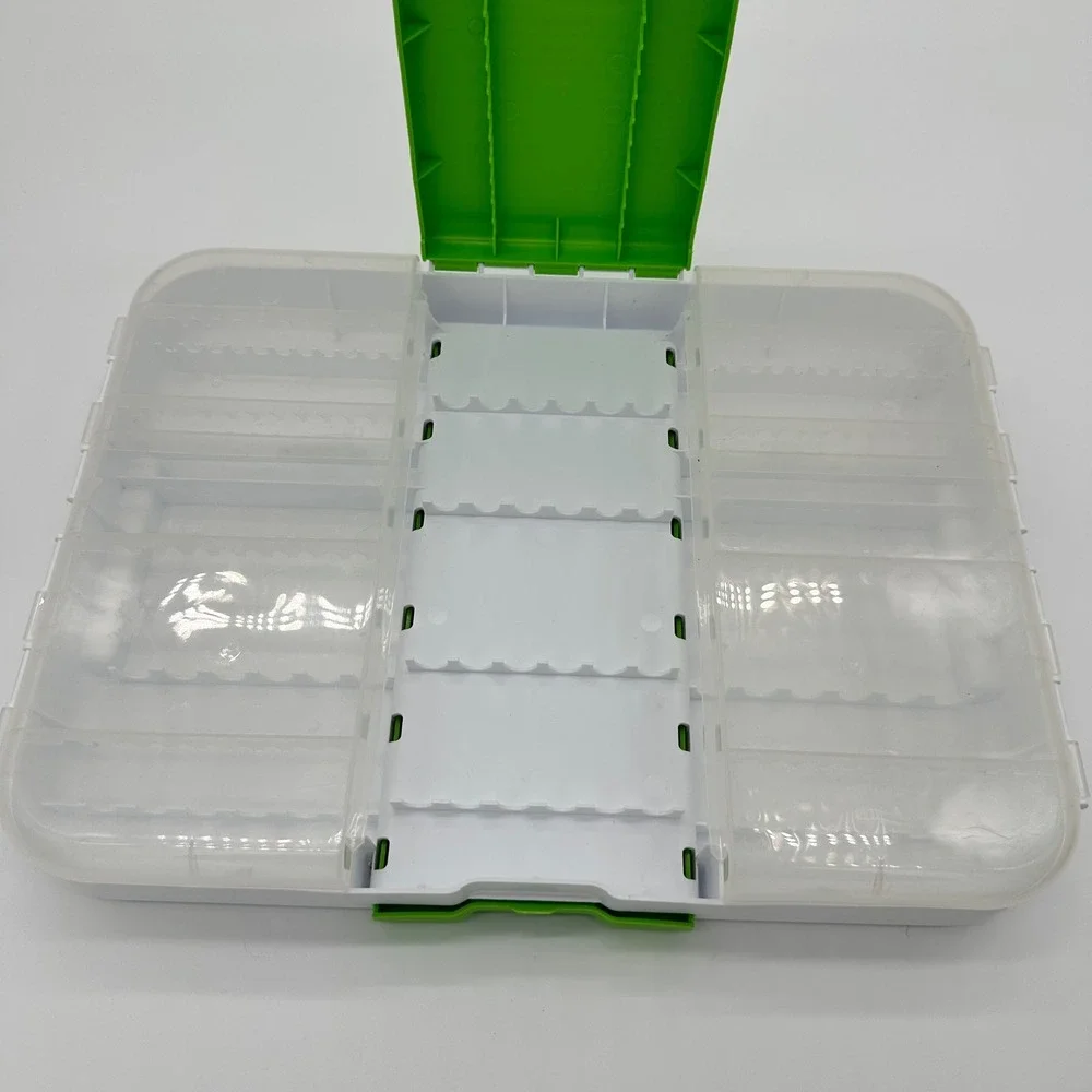 Crayola Marker Storage Case White Green Clear Plastic Organizer